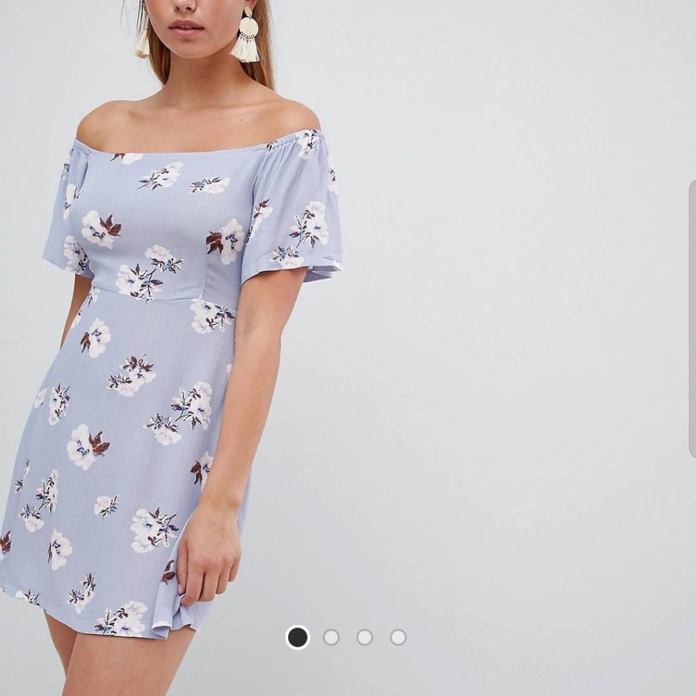 Lilac floral backless mini dress - Picture 4 of 7